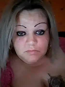 Snapshot of ducicsajsziii chatting on February 13, 2026, 5:13 pm ducicsajsziii online show from February 13, 2026, 5:13 pm