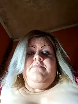 Snapshot of ducicsajsziii chatting on February 21, 2026, 3:58 pm ducicsajsziii online show from February 21, 2026, 3:58 pm