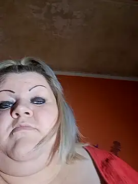 Snapshot of ducicsajsziii chatting on February 14, 2026, 7:58 pm ducicsajsziii online show from February 14, 2026, 7:58 pm