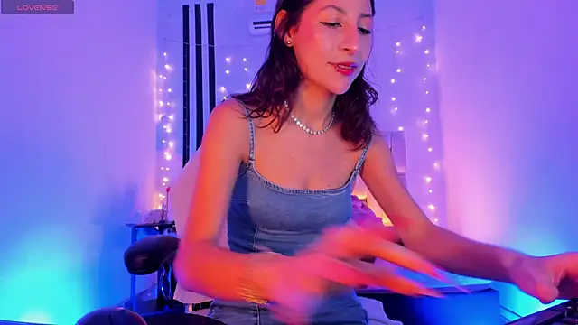 Gorgeous Team online show from February 25, 2026, 8:08 pm