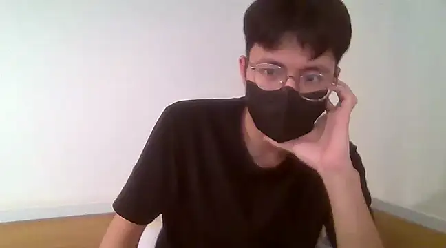 Gwencloudy online show from January 4, 2025, 5:16 am