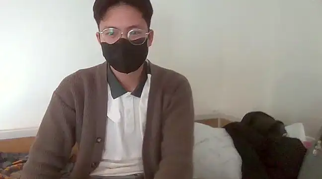 Gwencloudy online show from January 1, 2025, 8:45 am