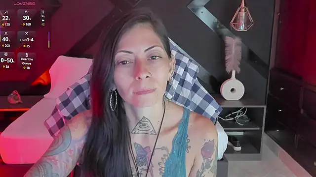 Snapshot of dark_gotica chatting on January 14, 2026, 12:20 pm dark gotica online show from January 14, 2026, 12:20 pm