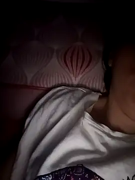 Snapshot of bruna_safadinhaa chatting on November 25, 2025, 9:53 am bruna safadinhaa online show from November 25, 2025, 9:53 am