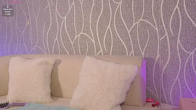 AlessiaCorleone  online show from February 4, 2026, 8:48 pm