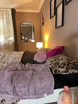 Snapshot of alexababy chatting on September 18, 2025, 11:57 am alexababy online show from September 18, 2025, 11:57 am