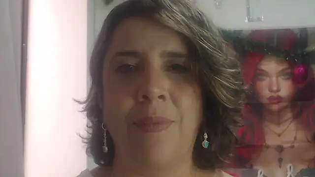 Snapshot of Victoria_meester chatting on December 15, 2025, 7:31 pm Victoria meester online show from December 15, 2025, 7:31 pm