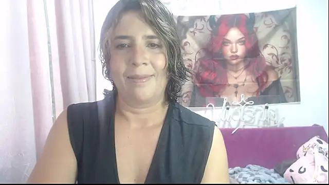 Snapshot of Victoria_meester chatting on November 28, 2025, 3:45 pm Victoria meester online show from November 28, 2025, 3:45 pm
