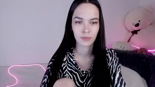 666kisses online show from March 3, 2025, 1:17 am