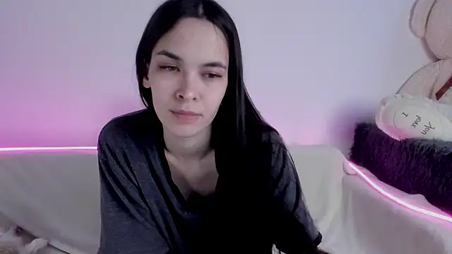 666kisses online show from February 16, 2025, 3:58 am