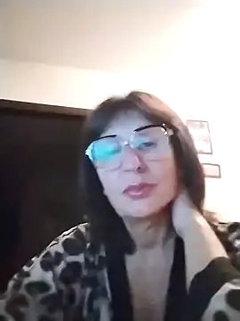 Snapshot of AlbinaXPretty chatting on September 12, 2025, 8:08 pm AlbinaXPretty online show from September 12, 2025, 8:08 pm