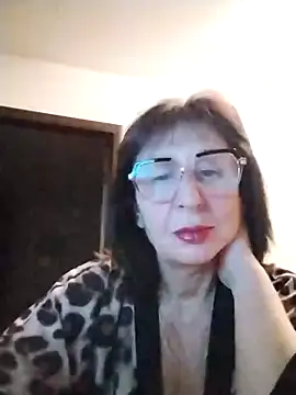 Snapshot of AlbinaXPretty chatting on October 2, 2025, 7:50 pm AlbinaXPretty online show from October 2, 2025, 7:50 pm