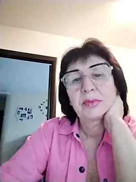 Snapshot of AlbinaXPretty chatting on December 4, 2025, 6:56 am AlbinaXPretty online show from December 4, 2025, 6:56 am