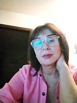 Snapshot of AlbinaXPretty chatting on September 19, 2025, 5:06 pm AlbinaXPretty online show from September 19, 2025, 5:06 pm