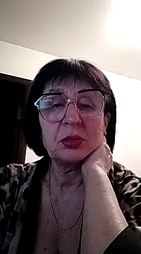 Snapshot of AlbinaXPretty chatting on March 1, 2025, 7:15 pm AlbinaXPretty online show from March 1, 2025, 7:15 pm