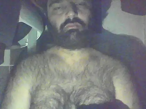 Snapshot of JohnBond009 chatting on May 20, 2026, 10:07 pm JohnBond009 online show from May 20, 2026, 10:07 pm