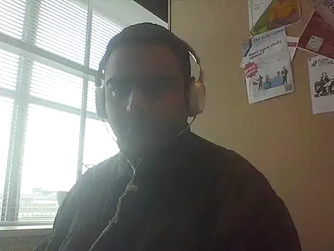Snapshot of JohnBond009 chatting on January 31, 2025, 11:56 am JohnBond009 online show from January 31, 2025, 11:56 am