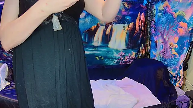 Faye Wilde online show from March 12, 2025, 4:41 am