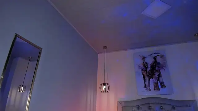 ayshel   online show from March 17, 2026, 1:08 am