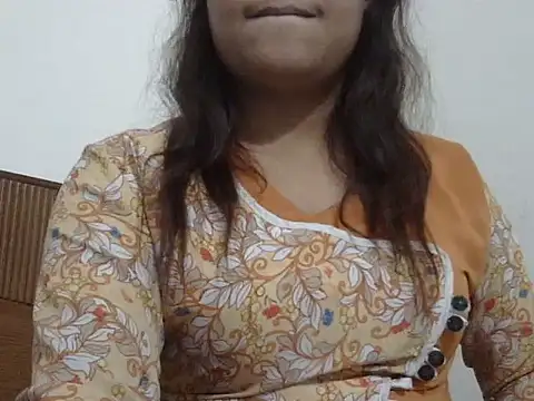 shekira99 online show from November 21, 2025, 7:57 pm