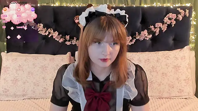 Snapshot of AliceLanley chatting on July 20, 2026, 2:19 pm AliceLanley online show from July 20, 2026, 2:19 pm