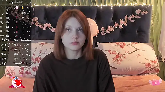 AliceLanley online show from November 2, 2025, 11:26 am