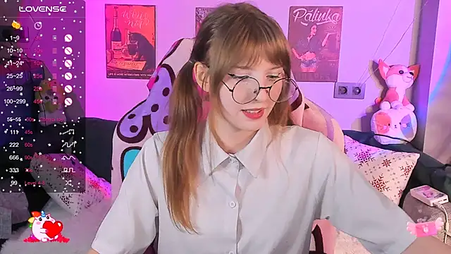 AliceLanley online show from December 4, 2024, 3:15 pm