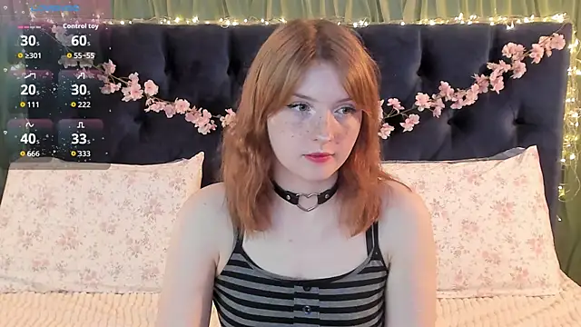 Snapshot of AliceLanley chatting on June 19, 2026, 2:34 pm AliceLanley online show from June 19, 2026, 2:34 pm