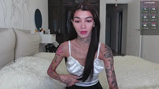 vinkitinkii online show from December 15, 2025, 6:52 am