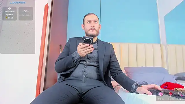 jeanpiere  online show from November 27, 2025, 1:50 am