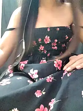 Snapshot of Roshni_98 chatting on September 22, 2025, 5:46 am Roshni 98 online show from September 22, 2025, 5:46 am