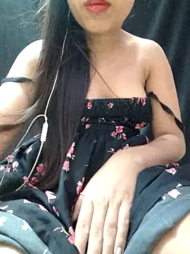 Snapshot of Roshni_98 chatting on June 24, 2026, 6:56 am Roshni 98 online show from June 24, 2026, 6:56 am