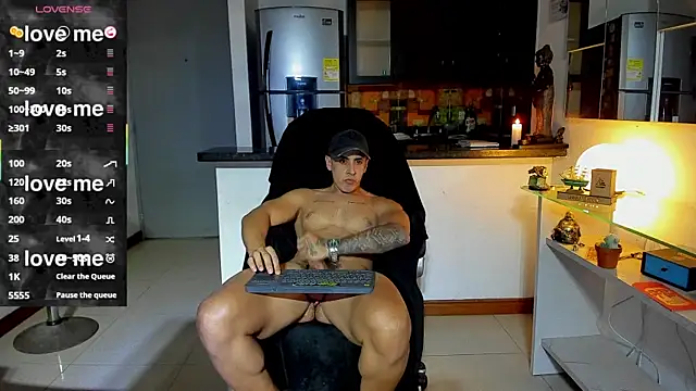 Snapshot of Dominic_Joness chatting on September 16, 2025, 12:33 am Dominic Joness online show from September 16, 2025, 12:33 am