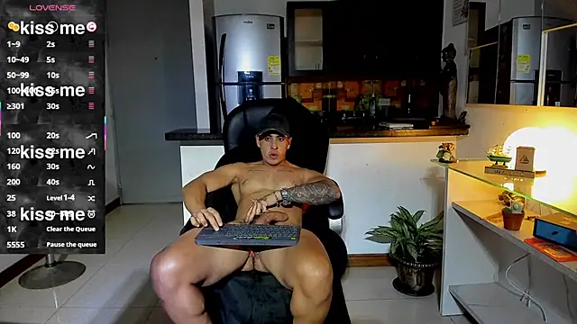 Snapshot of Dominic_Joness chatting on September 11, 2025, 6:13 am Dominic Joness online show from September 11, 2025, 6:13 am