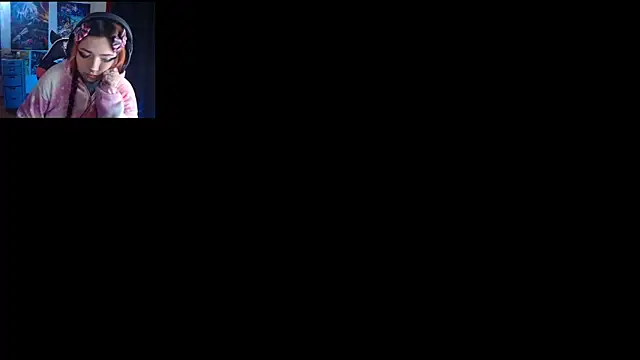 Snapshot of linda_mort chatting on April 26, 2026, 11:24 pm linda mort online show from April 26, 2026, 11:24 pm