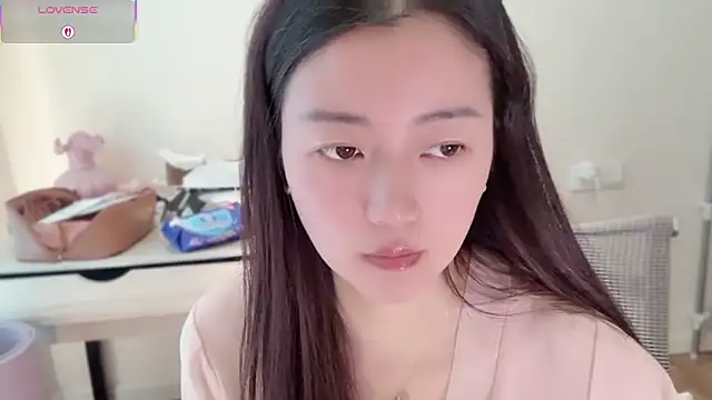 Snapshot of A-xena chatting on November 28, 2025, 2:56 am A-xena online show from November 28, 2025, 2:56 am