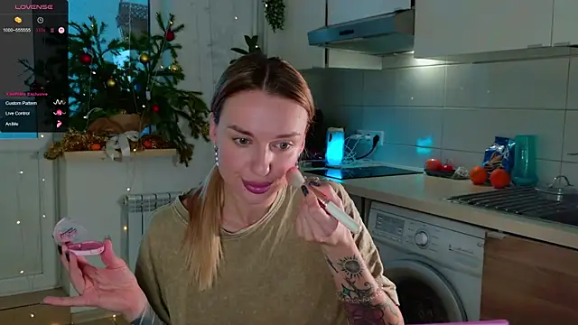 Snapshot of MissLovex chatting on January 7, 2026, 9:25 am MissLovex online show from January 7, 2026, 9:25 am