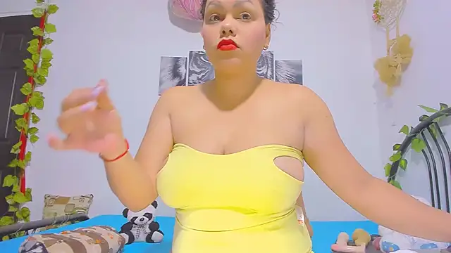 Alhelqueen online show from October 10, 2025, 7:36 pm