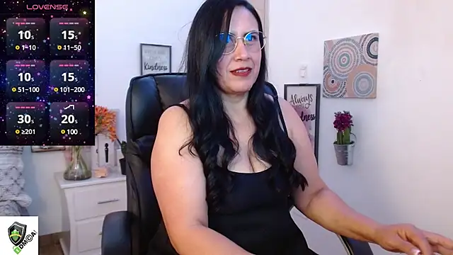 Snapshot of amalia_brunette chatting on January 29, 2025, 6:28 pm amalia brunette online show from January 29, 2025, 6:28 pm