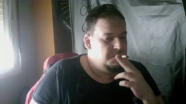 porkorossy online show from March 22, 2026, 7:54 am