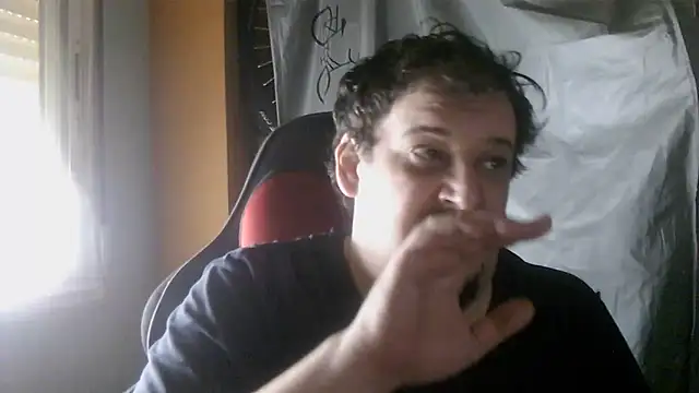 Snapshot of porkorossy chatting on June 29, 2026, 7:48 am porkorossy online show from June 29, 2026, 7:48 am