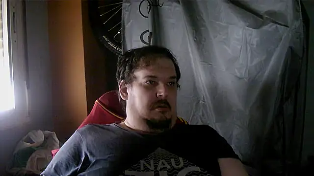 porkorossy online show from November 12, 2025, 8:40 am