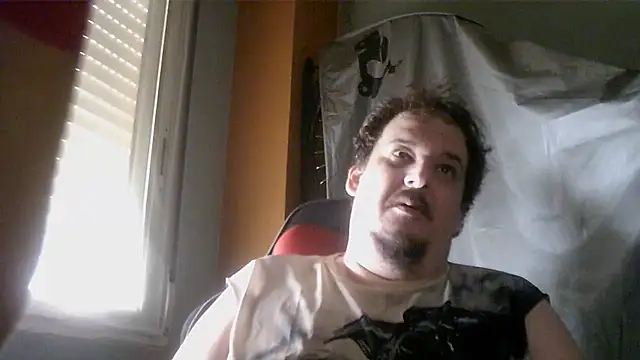 Snapshot of porkorossy chatting on June 21, 2026, 1:39 pm porkorossy online show from June 21, 2026, 1:39 pm
