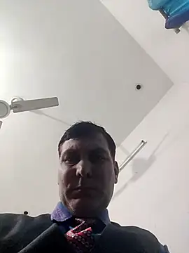 ZIMMY25 online show from December 16, 2025, 7:23 am