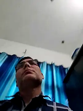 ZIMMY25 online show from November 19, 2025, 7:30 am