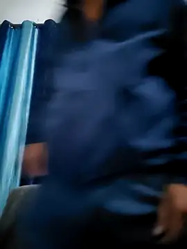 ZIMMY25 online show from November 18, 2025, 5:49 pm