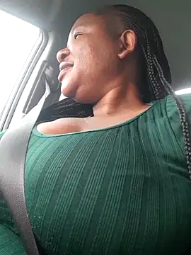 Snapshot of Bootyliciousbbw12 chatting on October 28, 2025, 6:34 am Bootyliciousbbw12 online show from October 28, 2025, 6:34 am