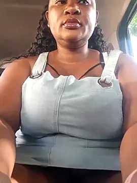 Snapshot of Bootyliciousbbw12 chatting on April 19, 2026, 6:36 am Bootyliciousbbw12 online show from April 19, 2026, 6:36 am