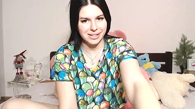 Annatrybebetter online show from March 17, 2025, 10:51 pm