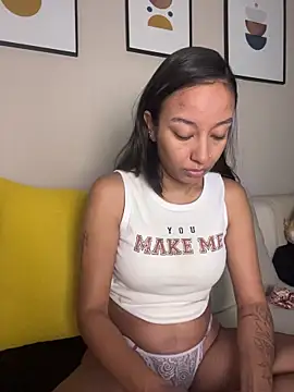 Snapshot of DianaHopson chatting on March 1, 2026, 11:54 am DianaHopson online show from March 1, 2026, 11:54 am